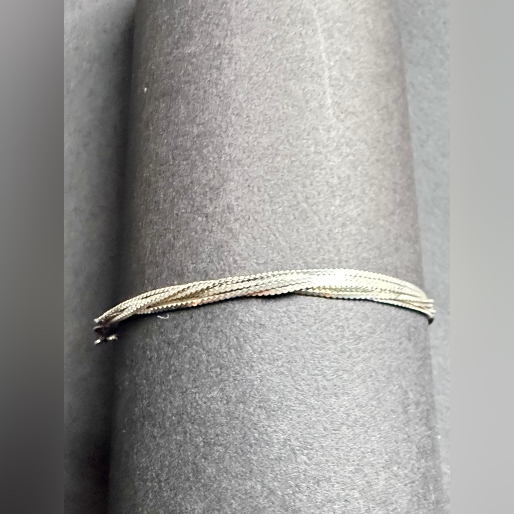 VTG 7 strand sterling bracelet